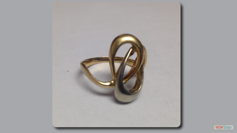 Lost ring 